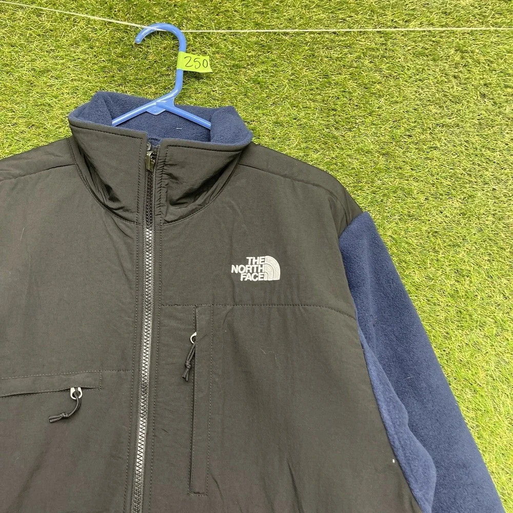 North Face Retro Denali DTM Jacket Mens Medium Tnf Blue Hiking Zip Up Fleece NWT